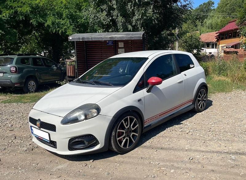 Weiß Gebraucht 2007 Abarth Grande Punto Kleinwagen | 3.500 € - Bild 1/4