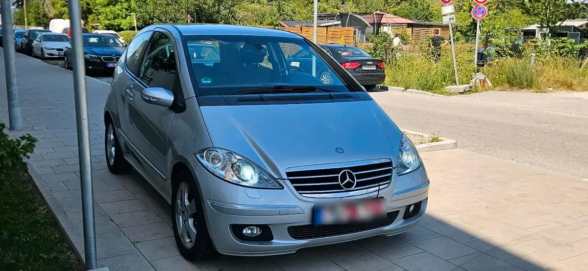 Gebraucht Mercedes A180 109 PS (80 kW) 2004 Silber Kleinwagen