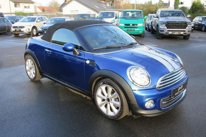 Gebraucht Mini Cooper Cabriolet 122 PS (89 kW) 2012 Lightning blue metallic Cabrio