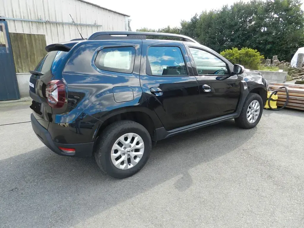 Gebraucht Dacia Duster 116 PS (85 kW) 2023 Schwarz SUV