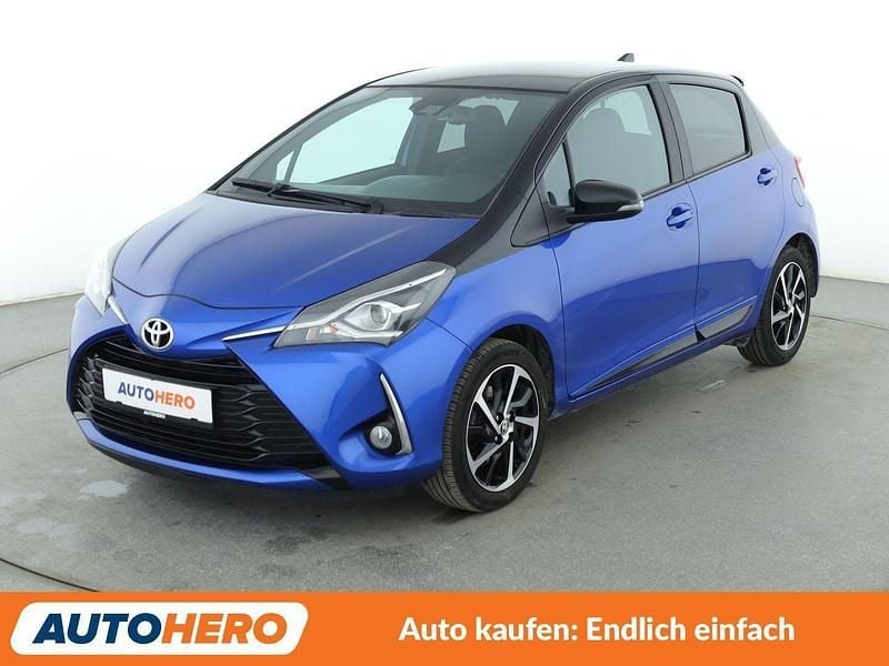 Gebraucht Toyota Yaris Club 111 PS (81 kW) 2020 Blau Kleinwagen