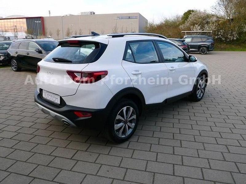 Gebraucht Kia Stonic Vision 101 PS (74 kW) 2024 Weiß SUV