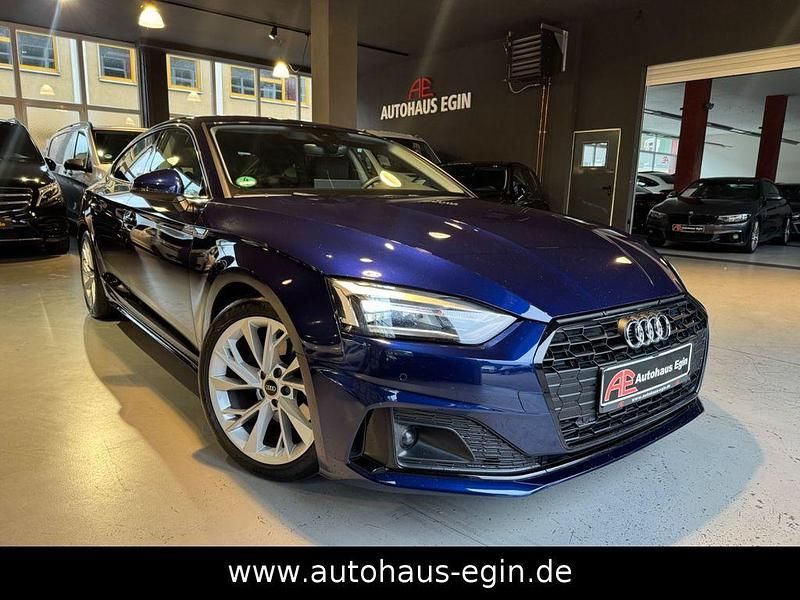 Blau Gebraucht 2021 Audi A5 Sportback Kleinwagen | 27.490 € (Guter Preis) - Bild 1/4