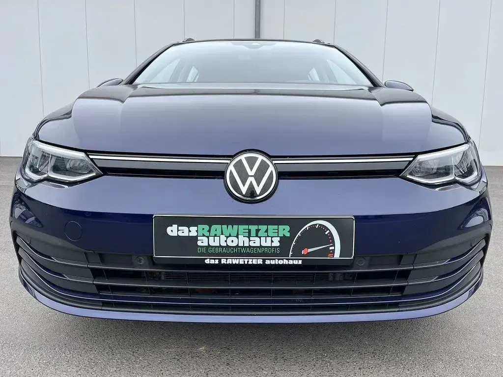 Gebraucht VW Golf VII Life 116 PS (85 kW) 2021 Atlantik blue Kleinwagen