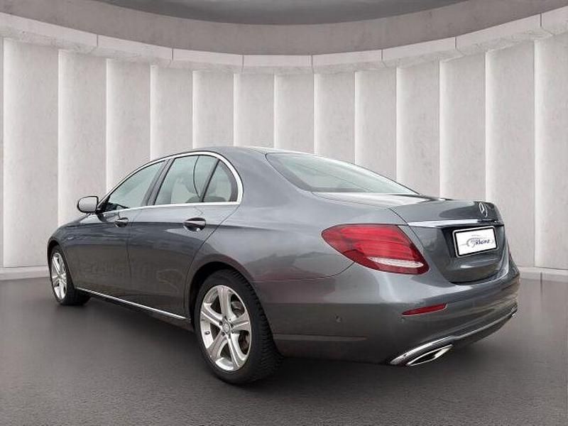 Gebraucht Mercedes E200 184 PS (135 kW) 2016 Grau Limousine