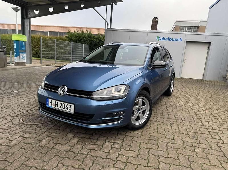 Blau Gebraucht 2014 VW Golf VII Kombi | 11.000 € (Superpreis) - Bild 1/4