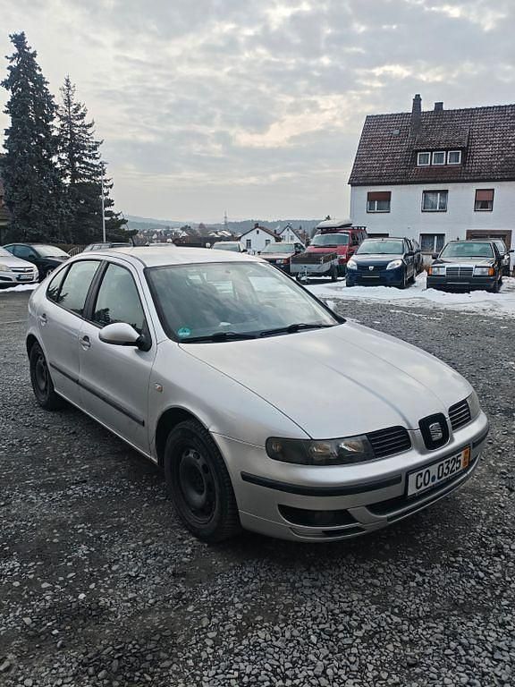 Gebraucht Seat Leon 131 PS (96 kW) 2004 Silber Limousine
