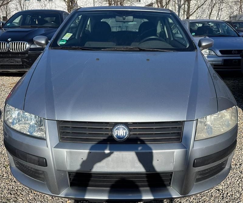 Gebraucht Fiat Stilo Active 105 PS (77 kW) 2006 Silber Limousine