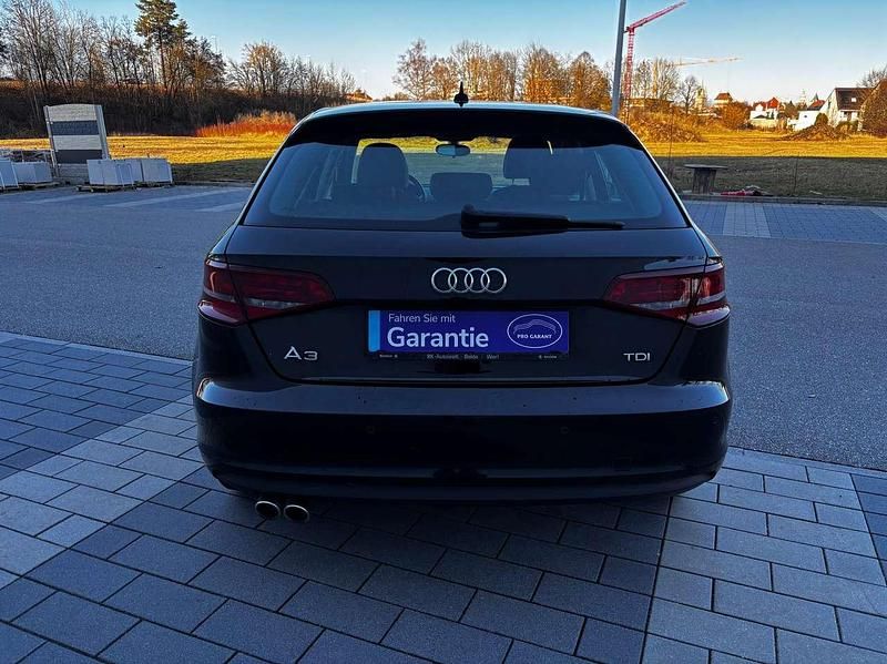 Gebraucht Audi A3 Ambiente 150 PS (110 kW) 2013 Schwarz Kombi