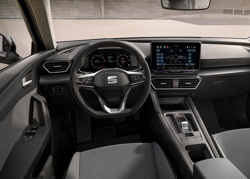 Neu Seat Leon ST Style 116 PS (85 kW) 2025 Magnetic grau metallic Kombi