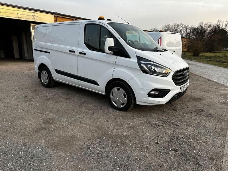 Gebraucht Ford Transit Custom 131 PS (96 kW) 2019 Weiß Van / Kleinbus