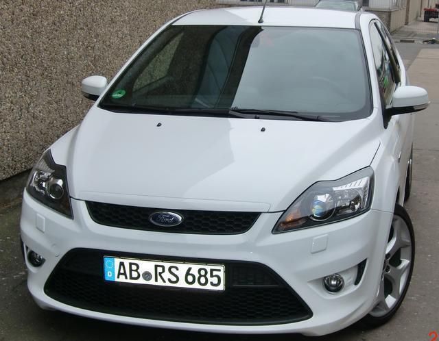 Gebraucht Ford Focus ST 226 PS (166 kW) 2008 Weiß Coupé