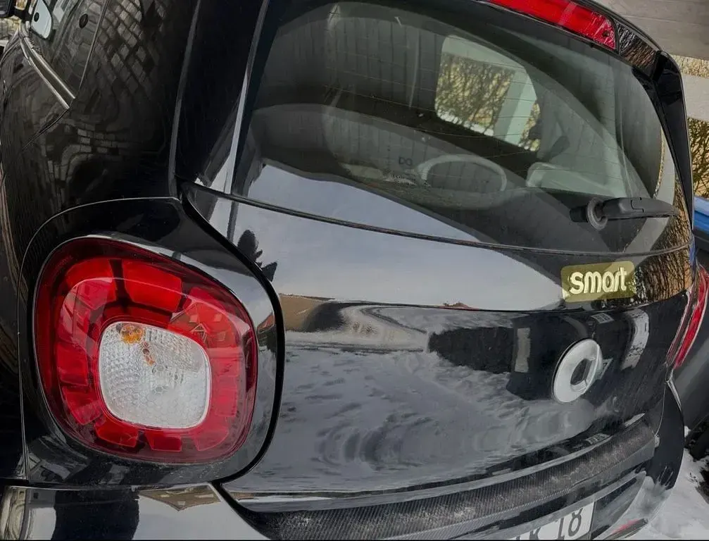 Gebraucht Smart ForFour 71 PS (52 kW) 2017 Schwarz Kleinwagen