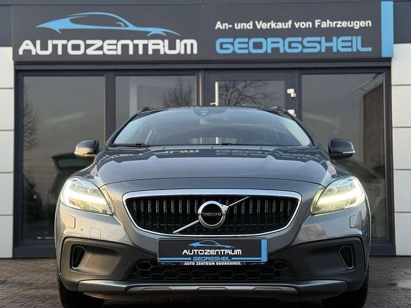 Gebraucht Volvo V40 152 PS (111 kW) 2016 Grau SUV