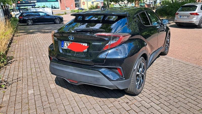 Schwarz Gebraucht 2019 Toyota C-HR Team SUV | 14.000 € (Superpreis) - Bild 1/4