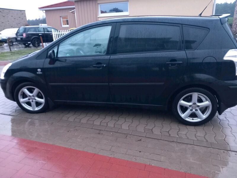 Schwarz Gebraucht 2006 Toyota Corolla Verso Van / Kleinbus | 4.399 € (Etwas zu teuer) - Bild 1/4