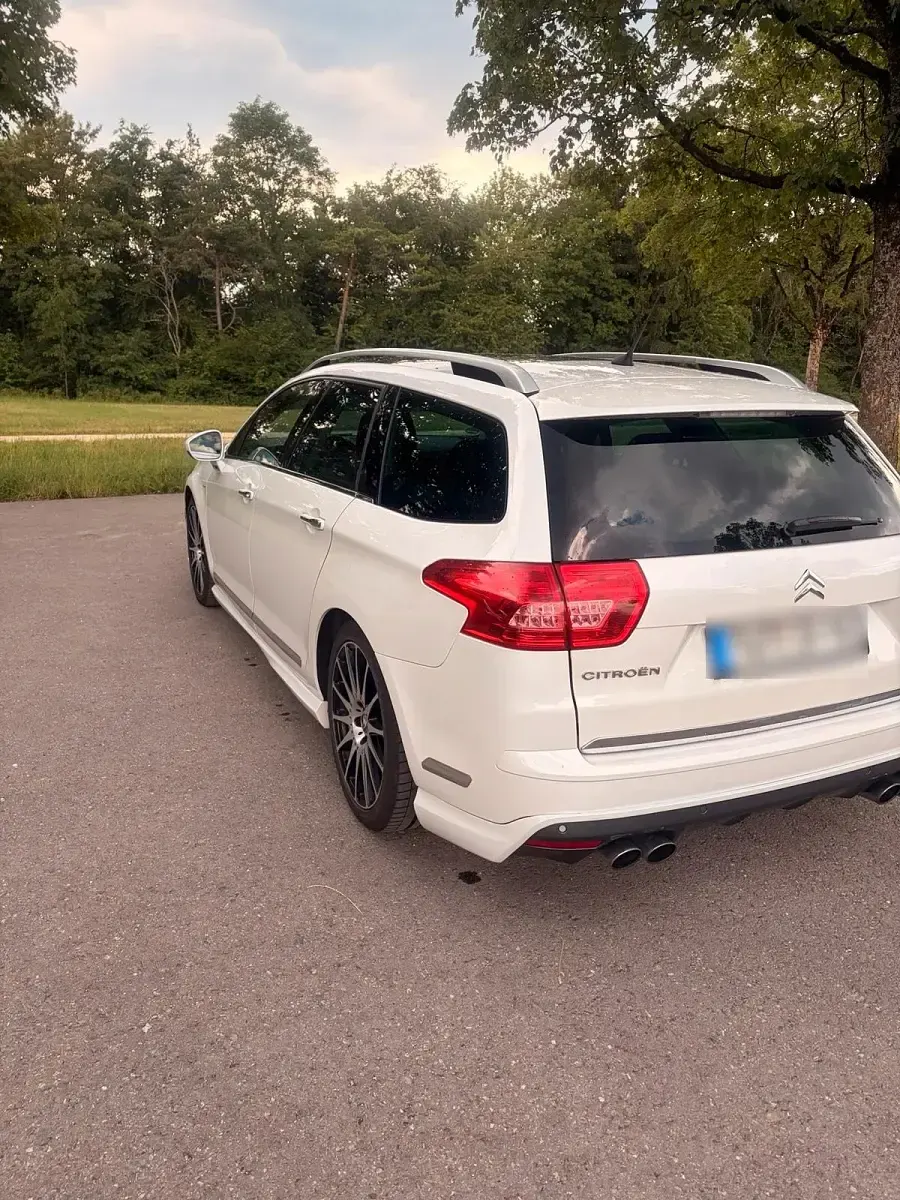 Gebraucht Citroën C5 241 PS (177 kW) 2010 Weiß Kombi