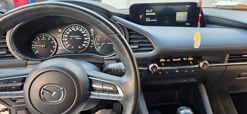 Gebraucht Mazda 3 Selection 122 PS (89 kW) 2019 Weiß Limousine