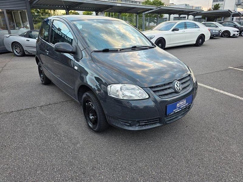 Usata VW Fox Basis 54 CV (39 kW) 2007 Grigio Utilitaria