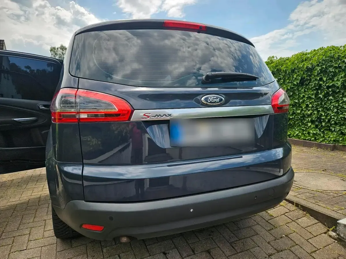 Gebraucht Ford S-MAX S 140 PS (102 kW) 2011 Andere farben Van / Kleinbus