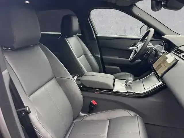 Gebraucht Land Rover Range Rover Velar S 204 PS (150 kW) 2026 Schwarz SUV