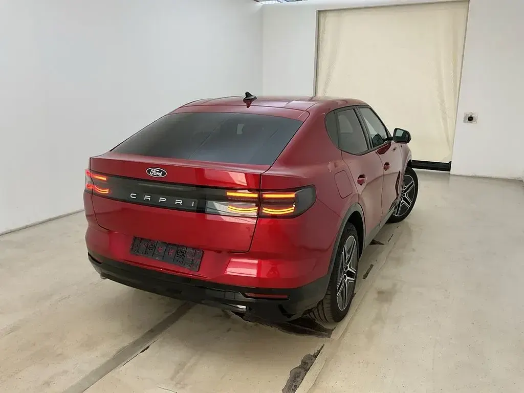 Gebraucht Ford Capri Premium 210 kW (286 PS) 2025 Rot SUV