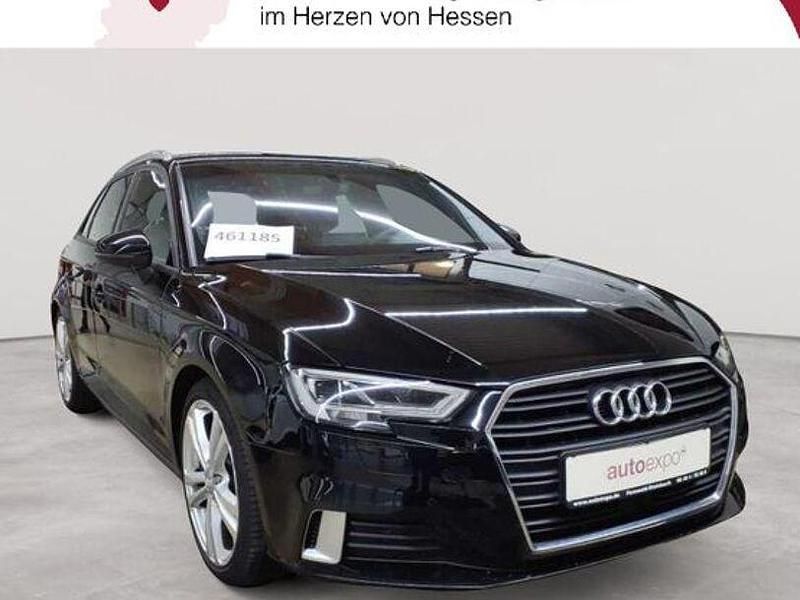 Schwarz Gebraucht 2019 Audi A3 S-Line Limousine | 18.989 € - Bild 1/4