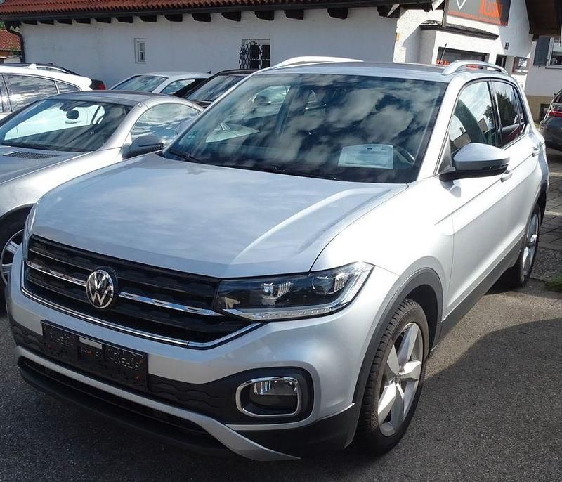 Reflexsilber Gebraucht 2021 VW T-Cross Style SUV | 19.999 € (Fairer Preis) - Bild 1/4