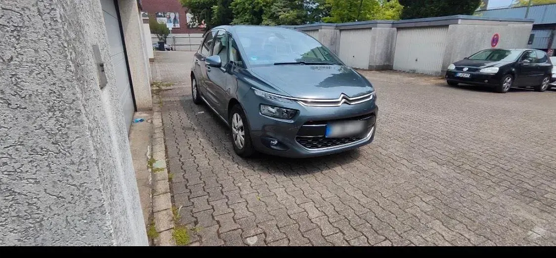 Gebraucht Citroën C4 Picasso 131 PS (96 kW) 2016 Grau Van / Kleinbus