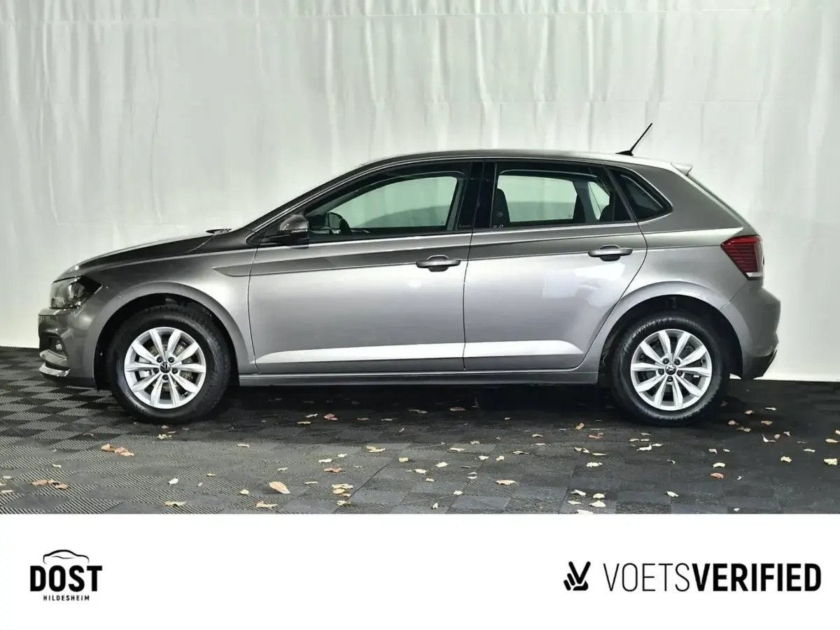 Gebraucht VW Polo Highline 95 PS (69 kW) 2021 Grau Kleinwagen