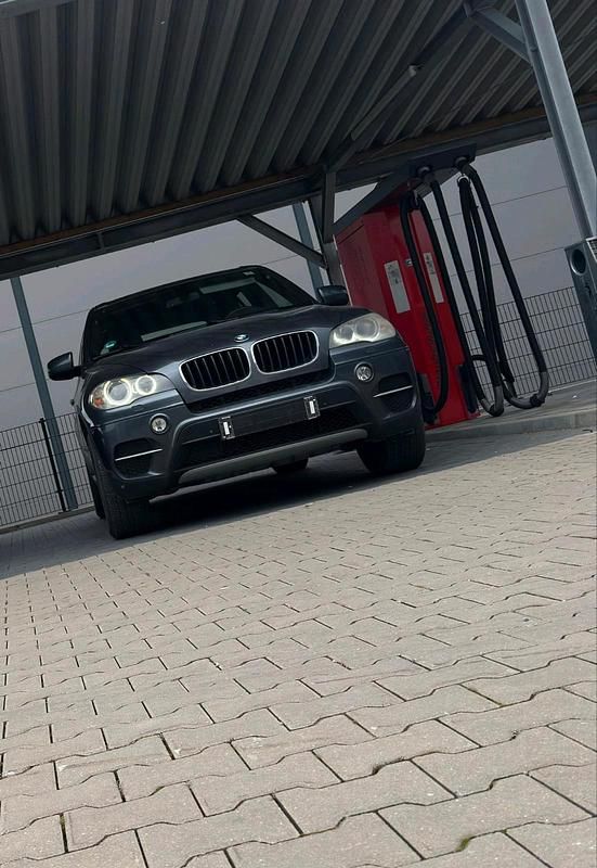 Gebraucht BMW X5 245 PS (180 kW) 2011 Grau SUV