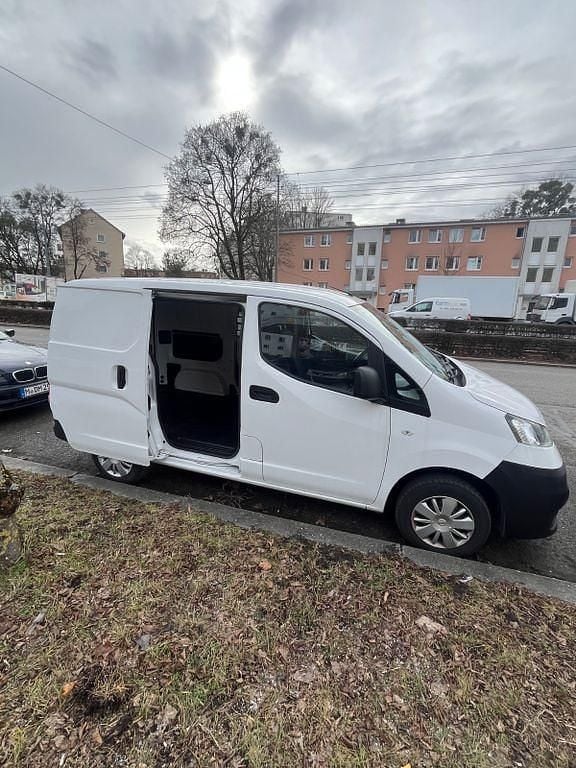Gebraucht Nissan NV200 110 PS (80 kW) 2019 Weiß Van / Kleinbus