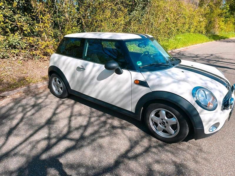 Second-hand Mini ONE 2009 Alb Hatchback