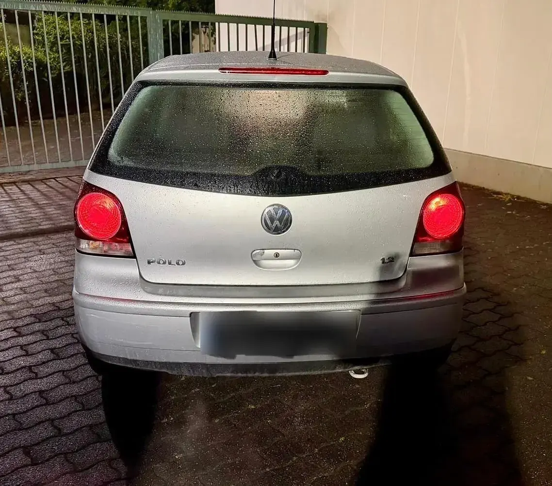Gebraucht VW Polo 64 PS (47 kW) 2006 Silber Kleinwagen