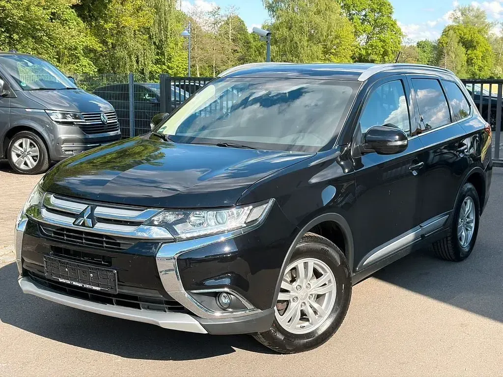 Gebraucht Mitsubishi Outlander 150 PS (110 kW) 2017 Schwarz SUV