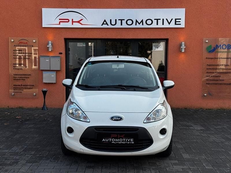 Gebraucht Ford Ka Trend 69 PS (50 kW) 2012 Weiß Kleinwagen