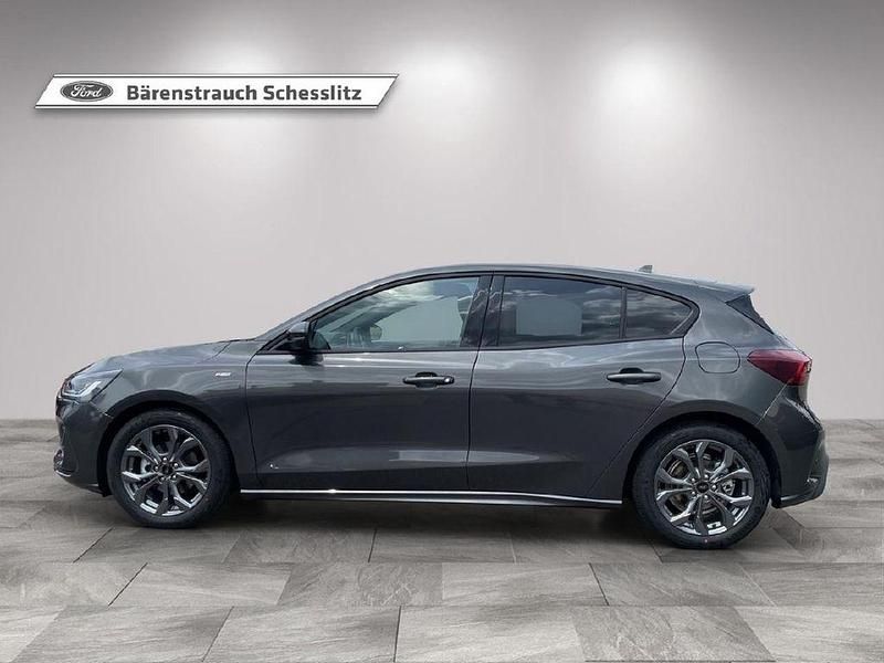 Neu Ford Focus ST-Line 125 PS (91 kW) 2025 Grau Limousine