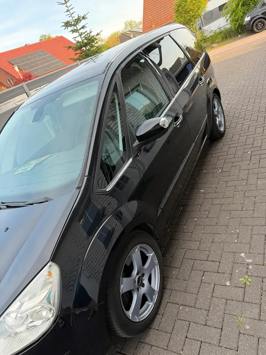 Gebraucht Ford Galaxy Titanium 175 PS (128 kW) 2008 Schwarz Van / Kleinbus