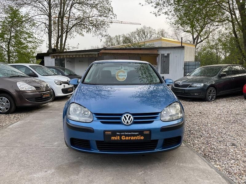 Blau Gebraucht 2004 VW Golf V Trendline Limousine | 2.999 € (Fairer Preis) - Bild 1/4