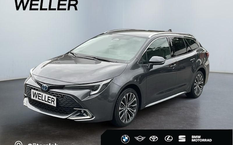 Grau Neu 2025 Toyota Corolla Kombi | 36.780 € (Etwas zu teuer) - Bild 1/4