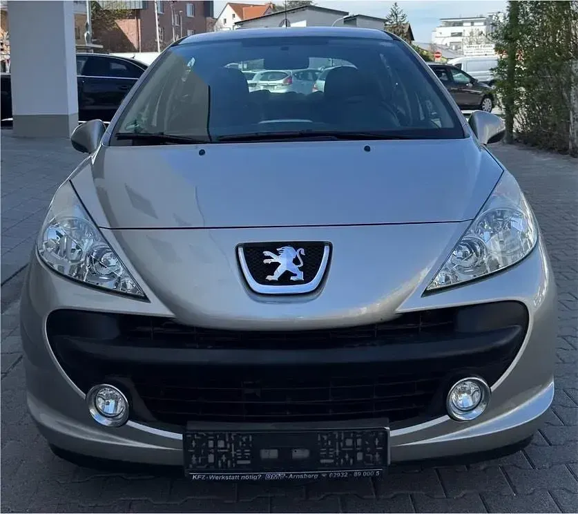 Gebraucht Peugeot 207 2009 Silber Kleinwagen
