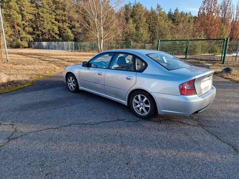 Gebraucht Subaru Legacy 137 PS (100 kW) 2004 Silber Limousine