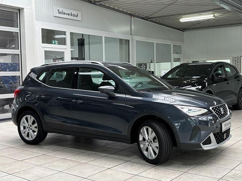 Gebraucht Seat Arona Xperience 110 PS (80 kW) 2024 Grau SUV