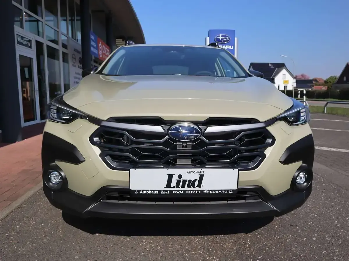 Neu Subaru Crosstrek Active 136 PS (100 kW) 2026 Braun SUV