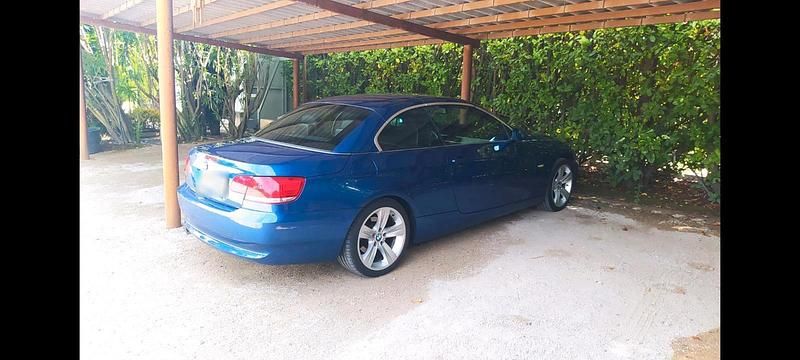 Gebraucht BMW 320 Cabriolet 170 PS (125 kW) 2007 Blau Cabrio