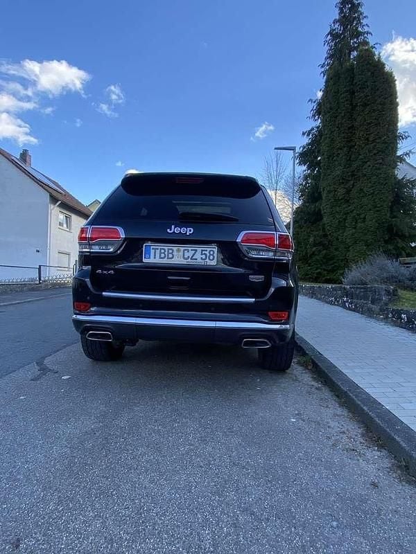 Gebraucht Jeep Grand Cherokee Summit 250 PS (183 kW) 2015 SUV