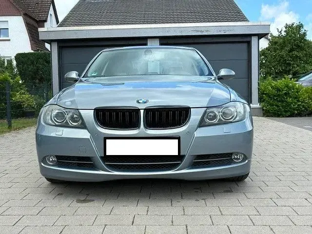 Gebraucht BMW 330 231 PS (169 kW) 2006 Grau Limousine