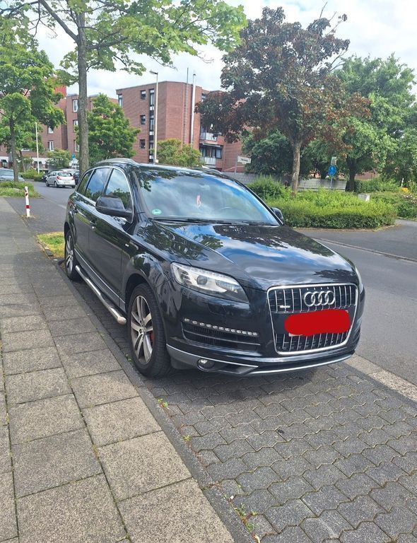 Schwarz Gebraucht 2010 Audi Q7 Ambiente SUV | 10.999 € (Superpreis) - Bild 1/4