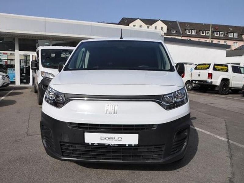 Gebraucht Fiat Tipo Cross 77 PS (56 kW) 2022 Grau Limousine