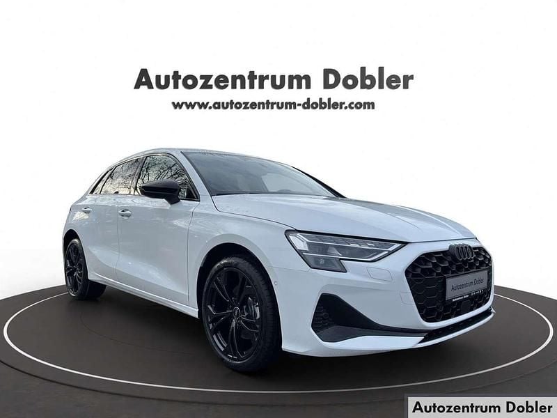 Neu Audi A3 Sportback e-tron Advanced 204 PS (150 kW) 2025 Arkonaweiß Kleinwagen